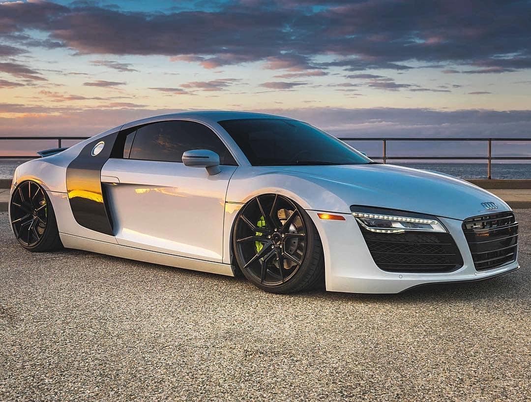 R8