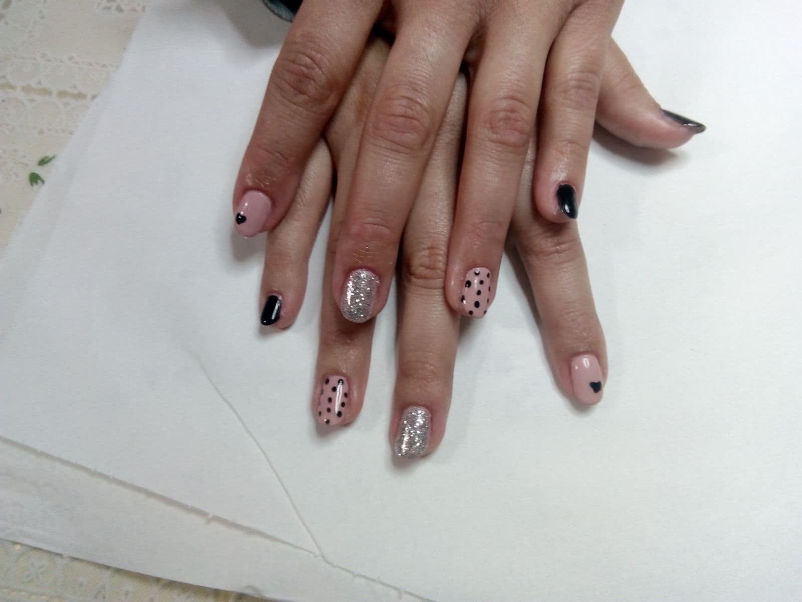 mie mani