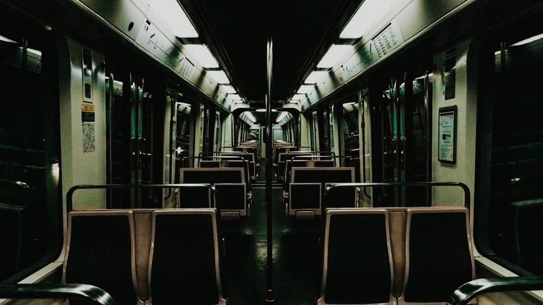 метро