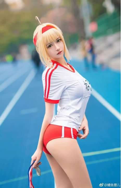 follow me