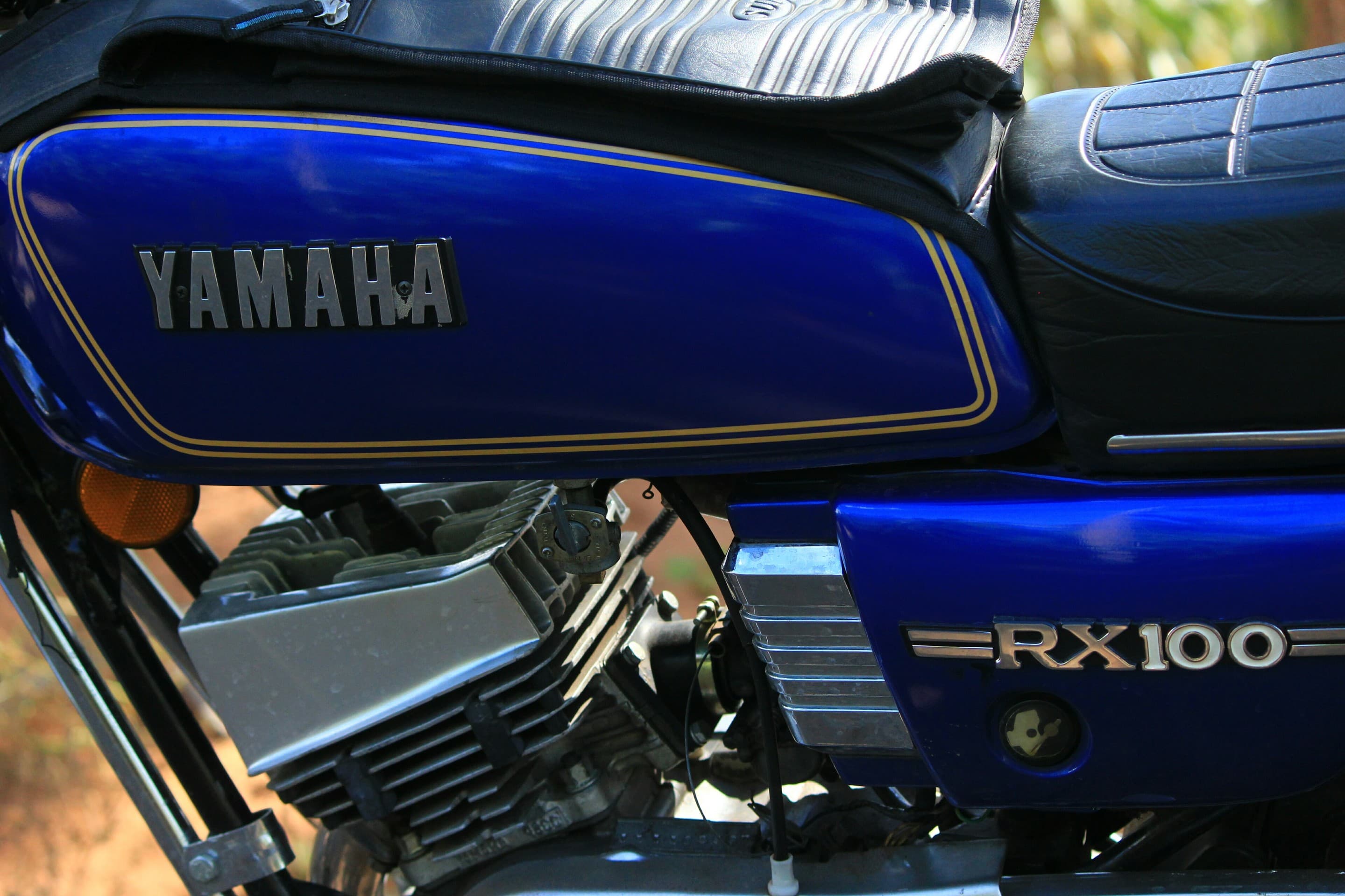 YAMAHA RX 100
