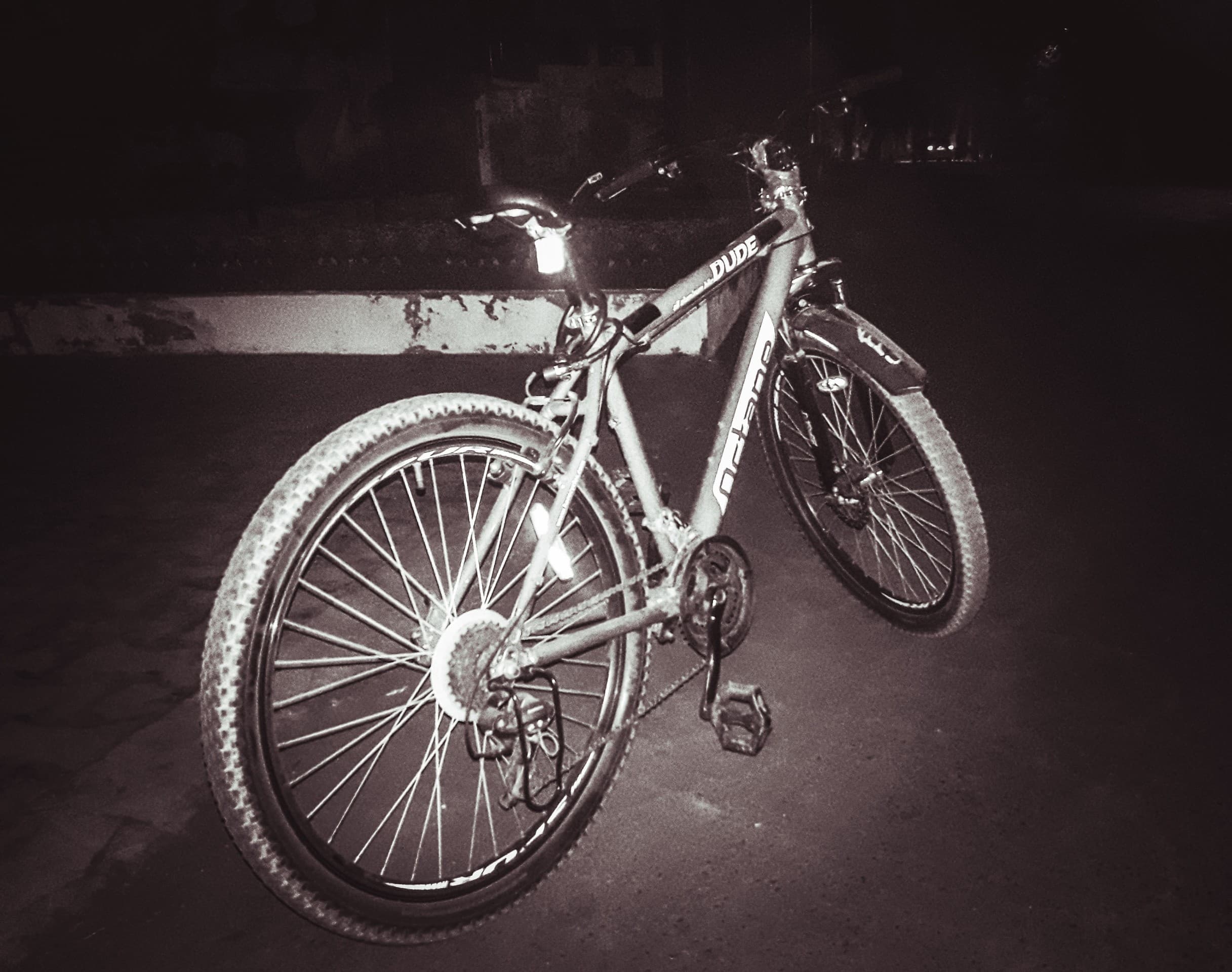 black&whit