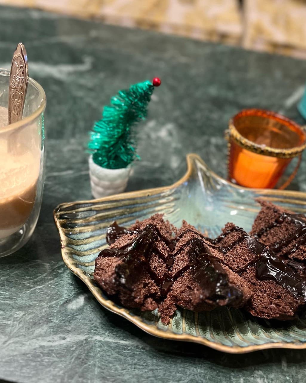 Aphagato coffee with chocolate Brownie