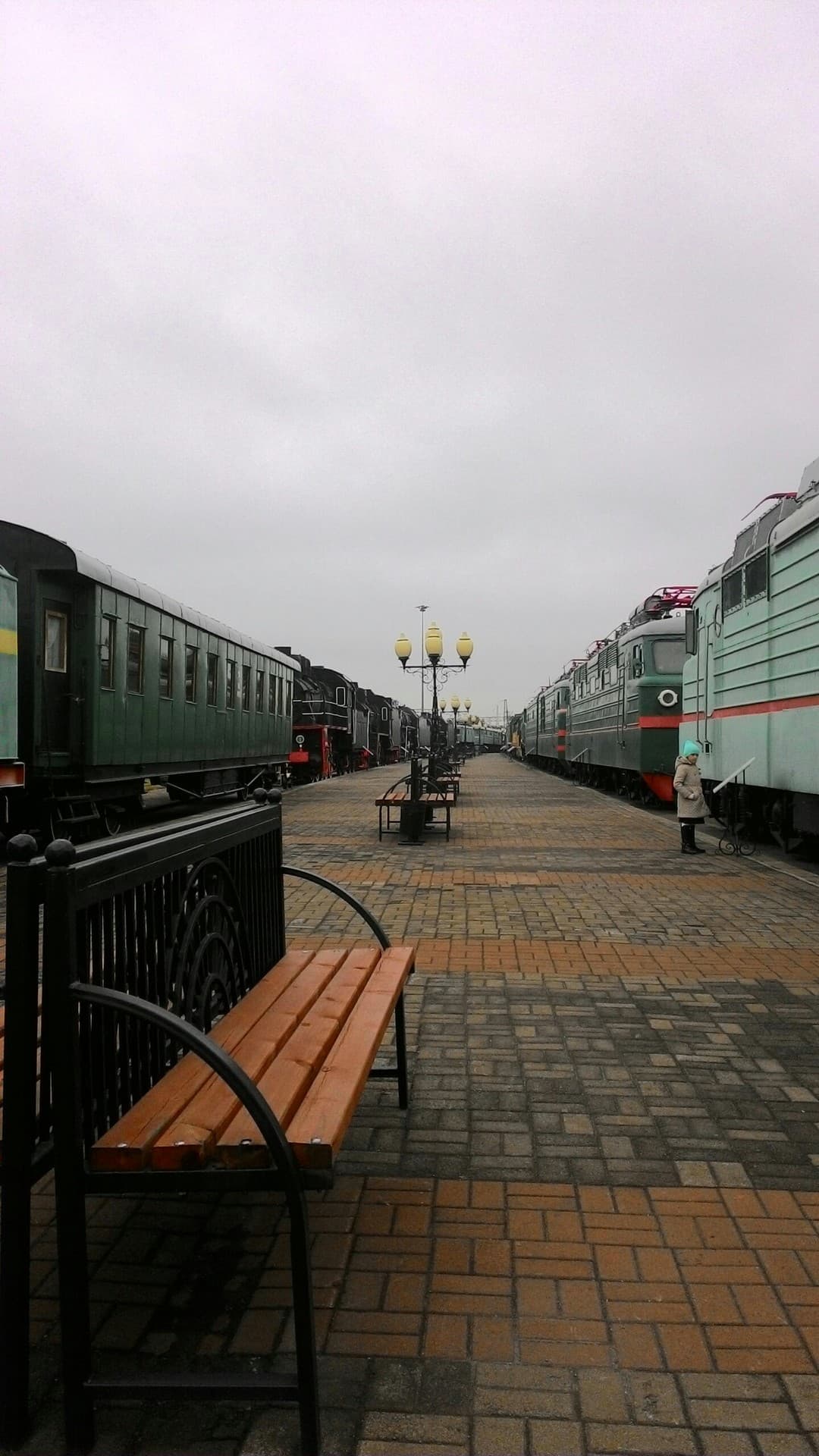 Поезда
