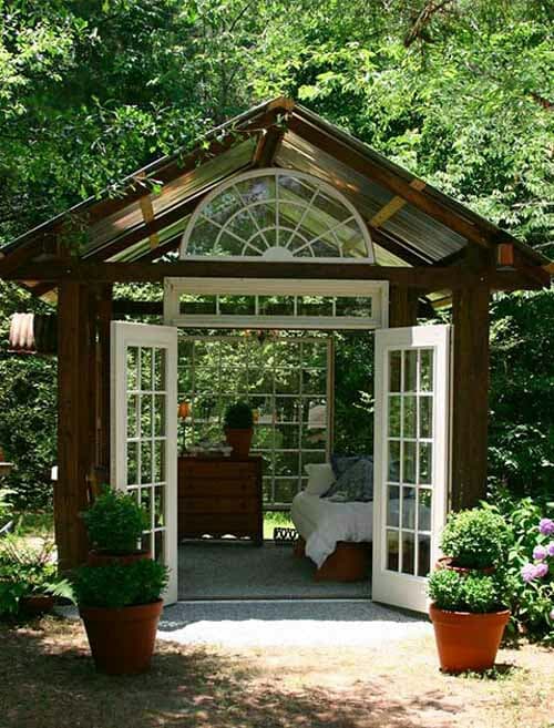 a room outdoors