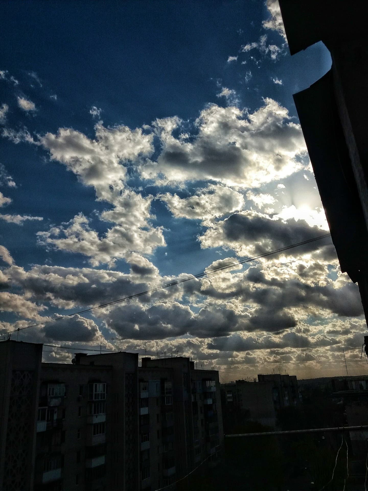 небо
