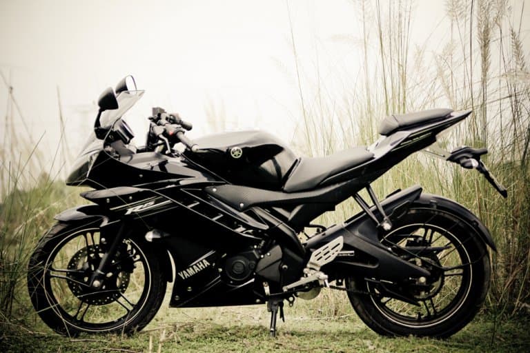 R15 vs2