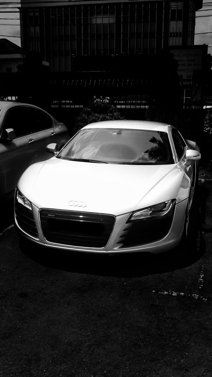 r8