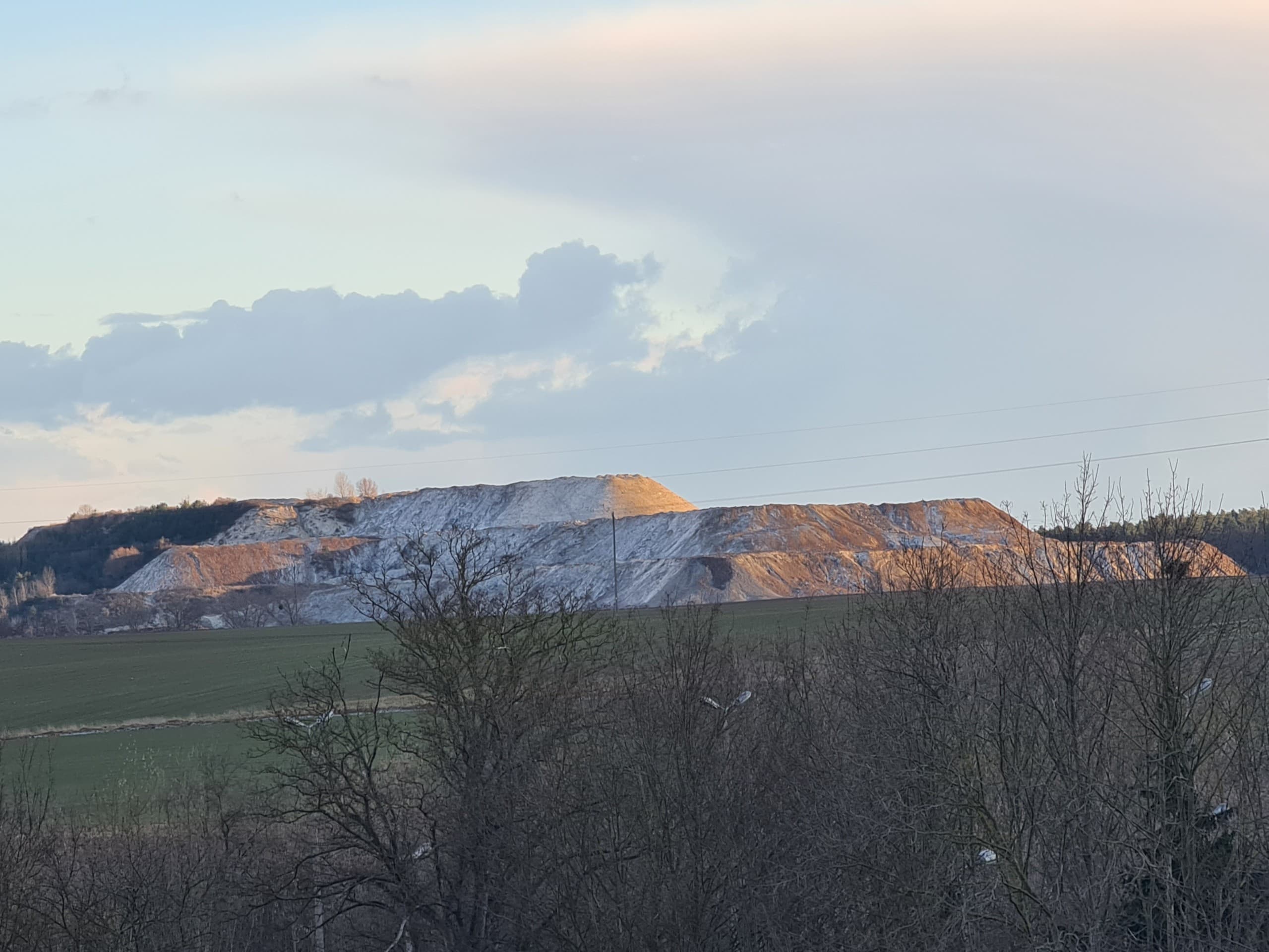 Mountain very small ;)