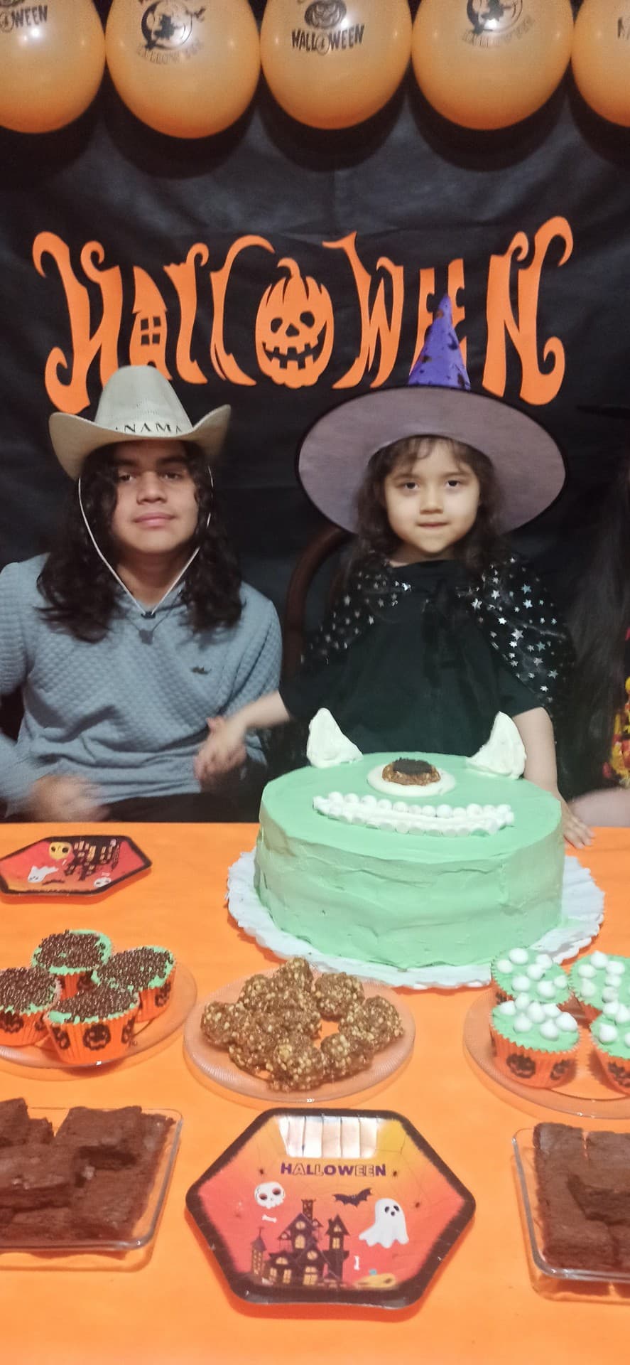 hermanos