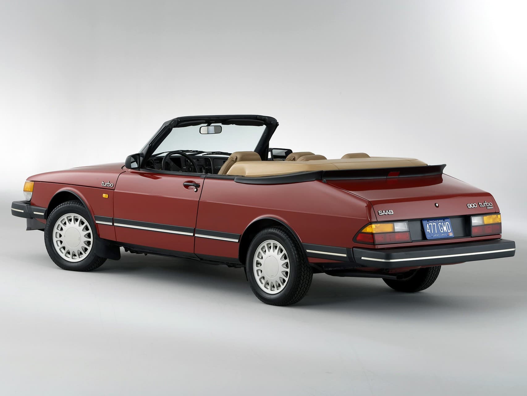 saab