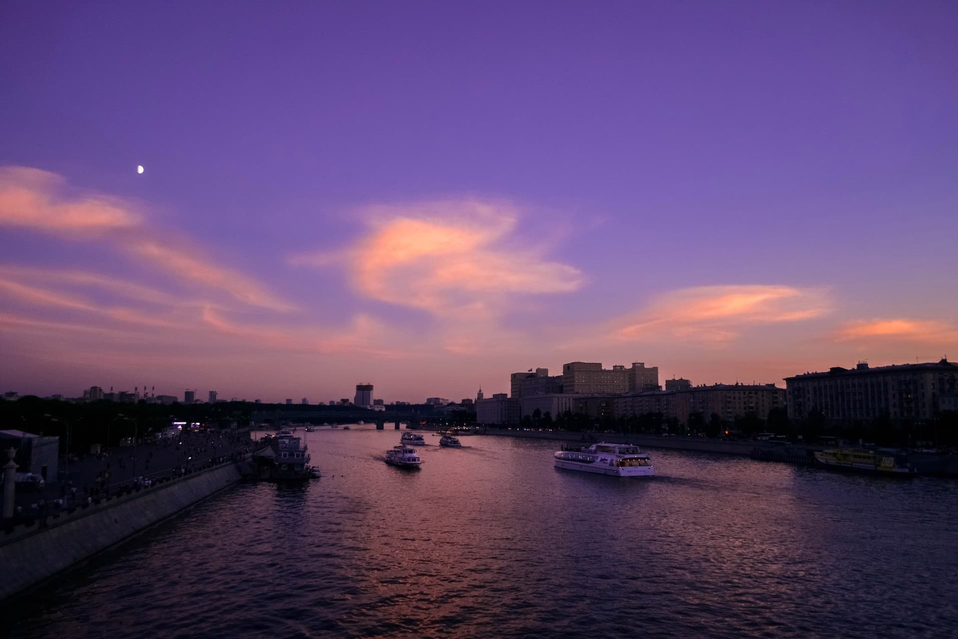 sunset in the Moscow