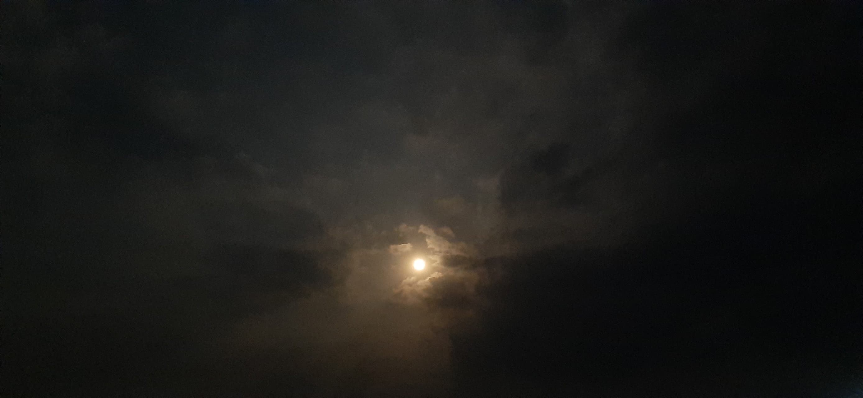 horror sky