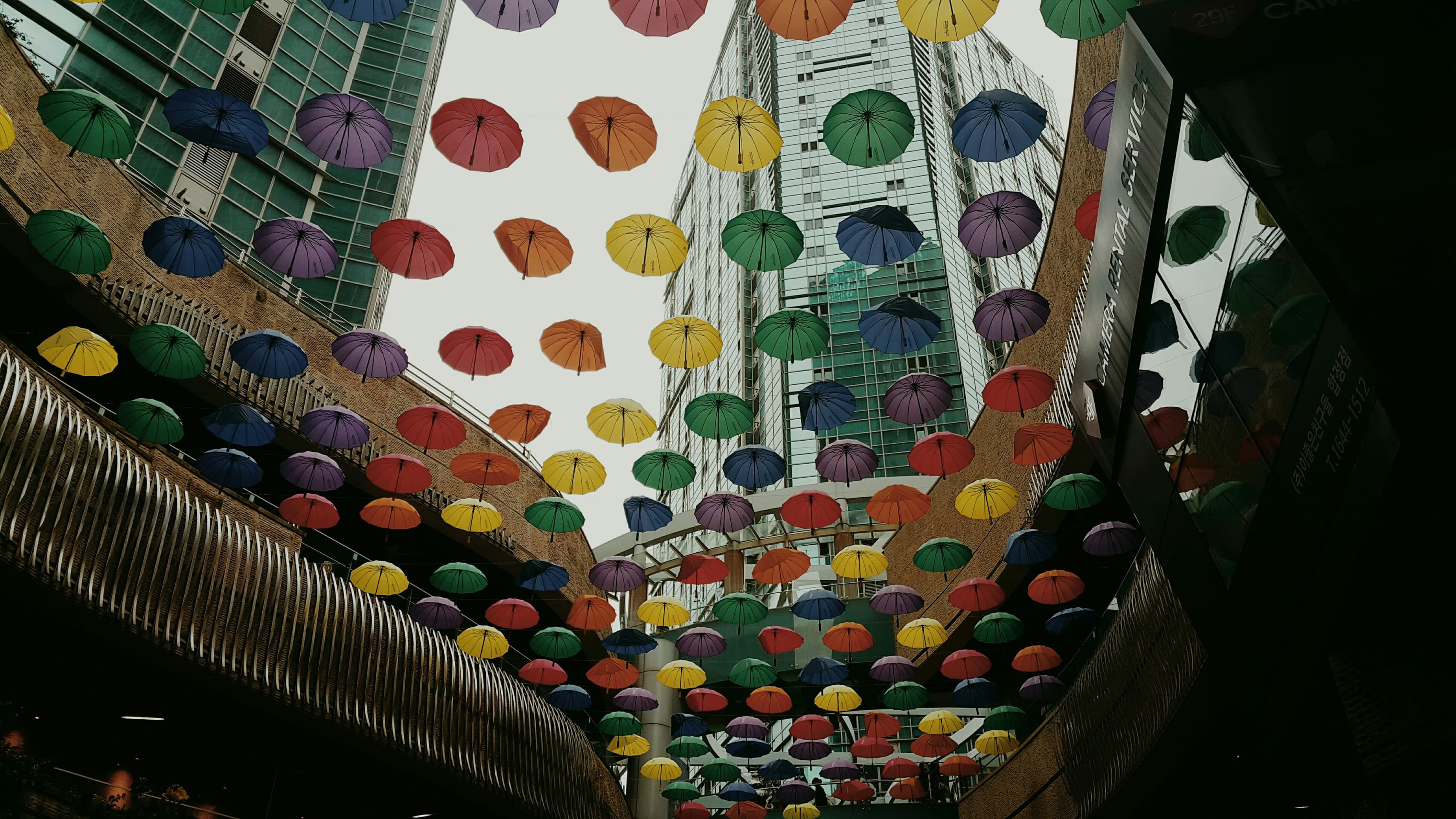 ☔