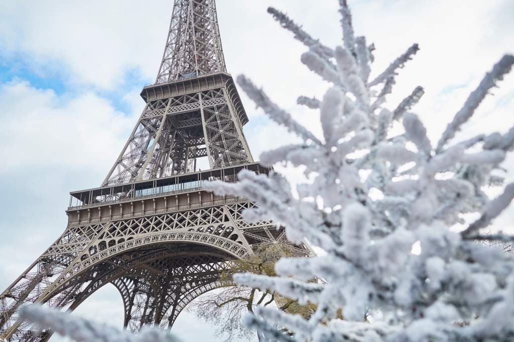 Paris com neve