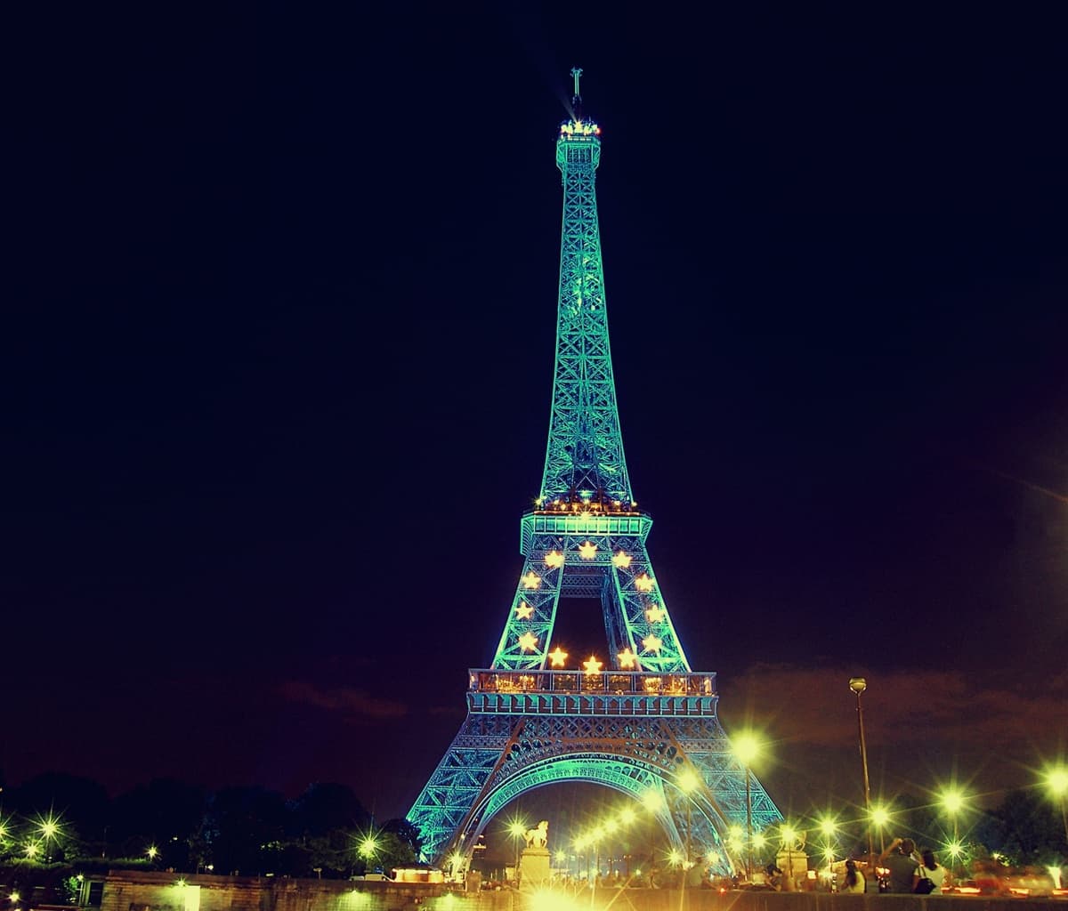 torre Eiffel de noche
