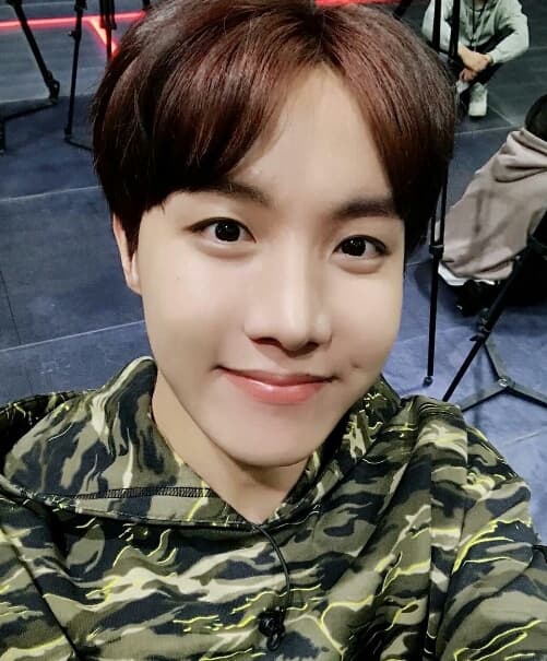 j_hope   B.T.S