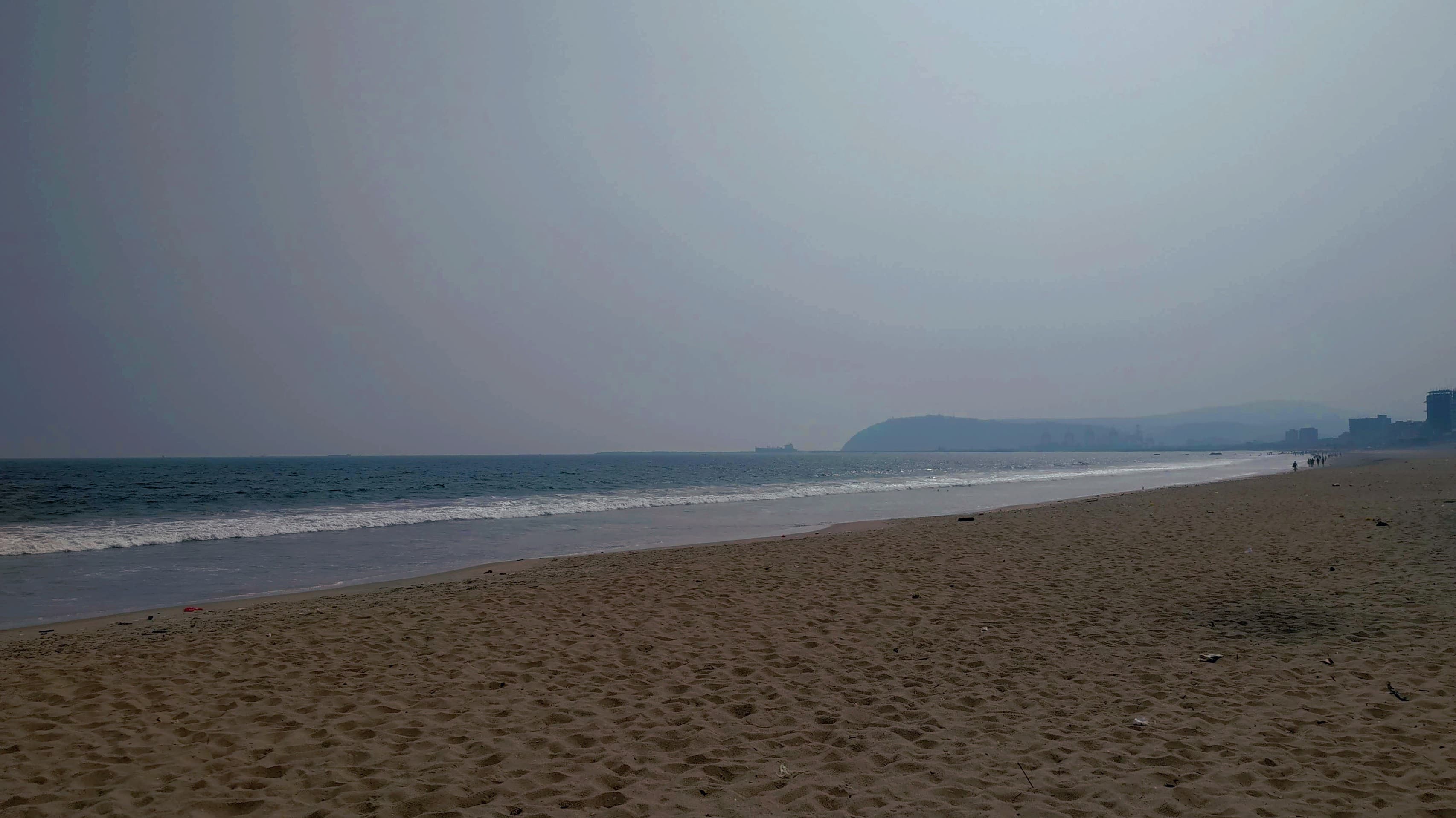 Beachy