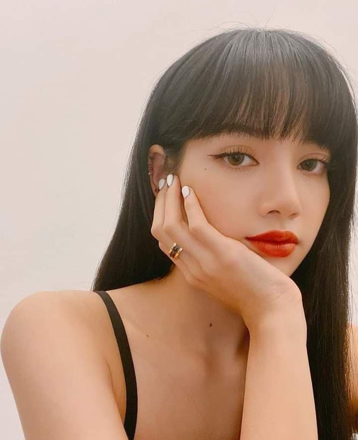 [IG] 201124 lalalalisa_m : LISA (2)