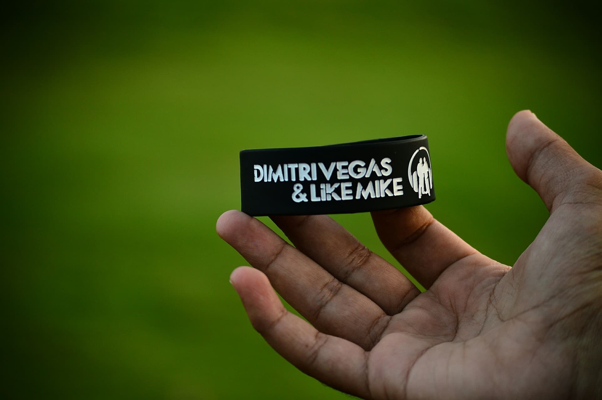 wrist band dvlm