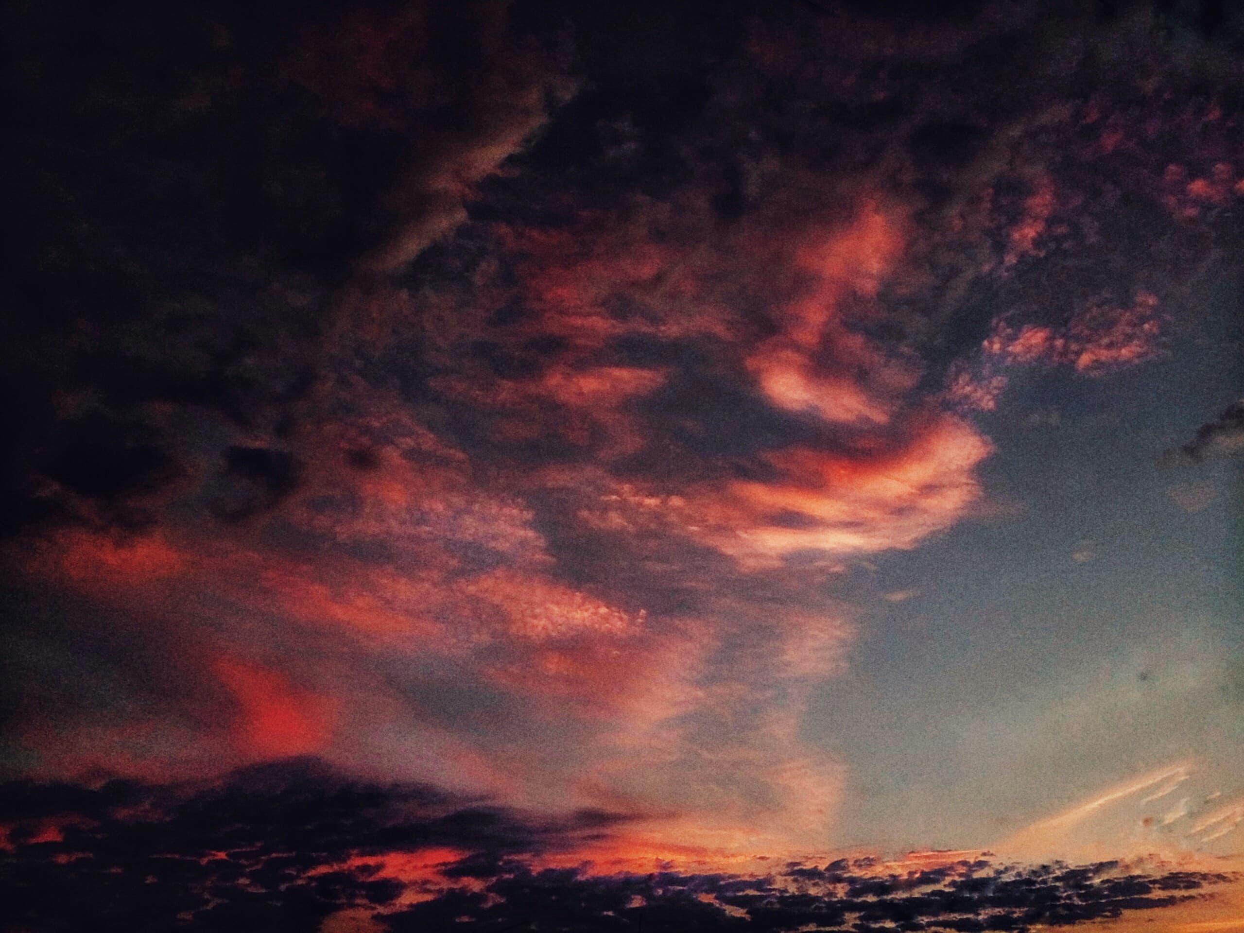 ☁