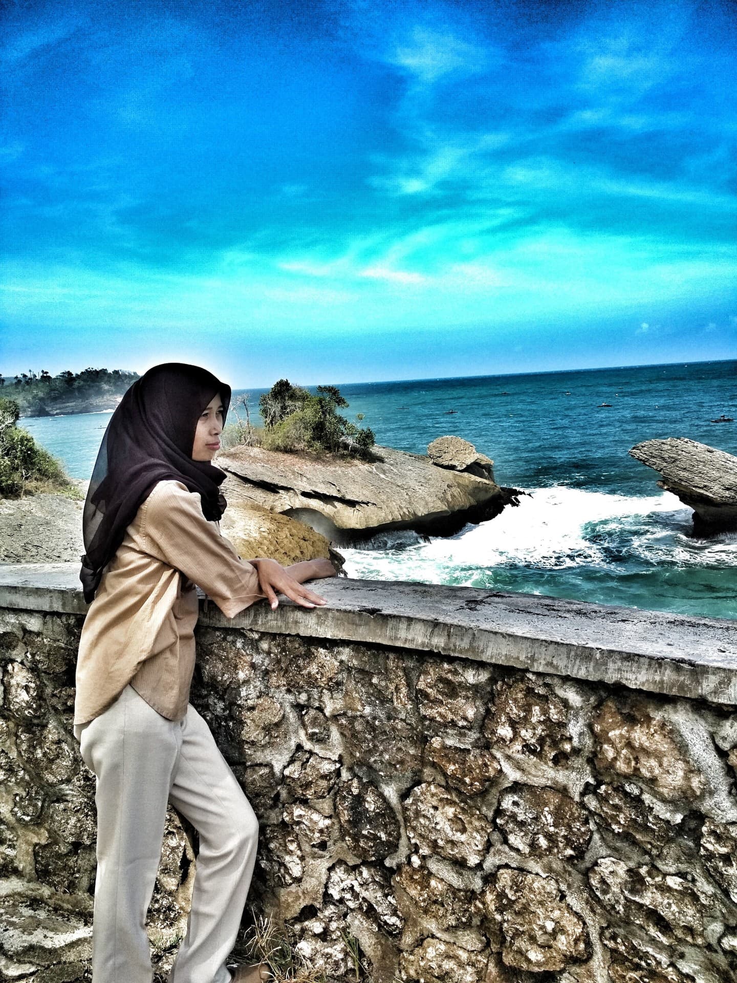 biru