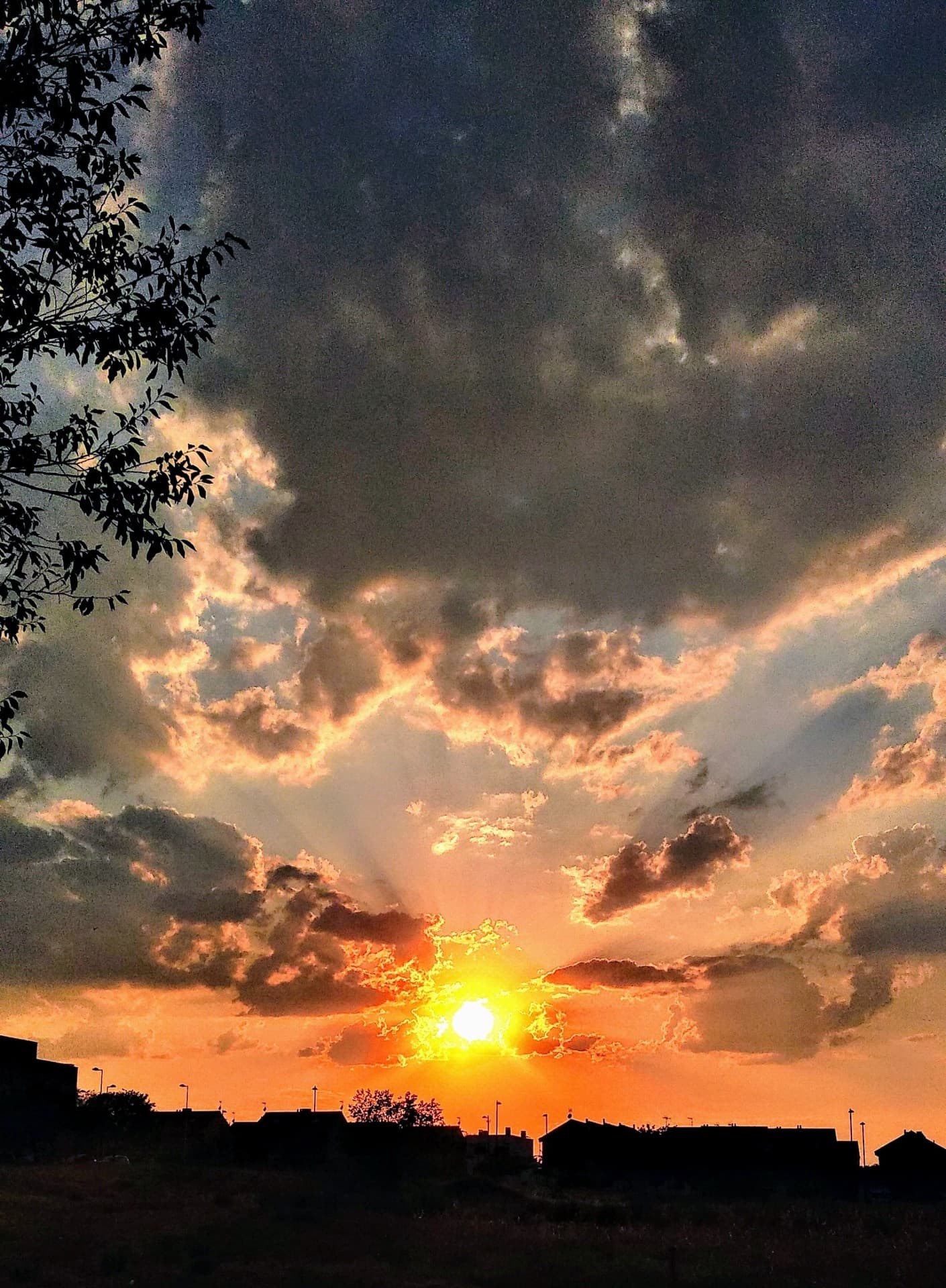 #amaneceratardecer