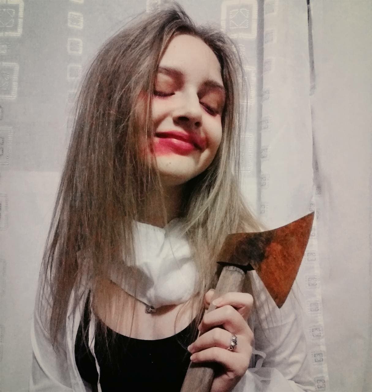 https://www.instagram.com/witch_sian/?hl=ru