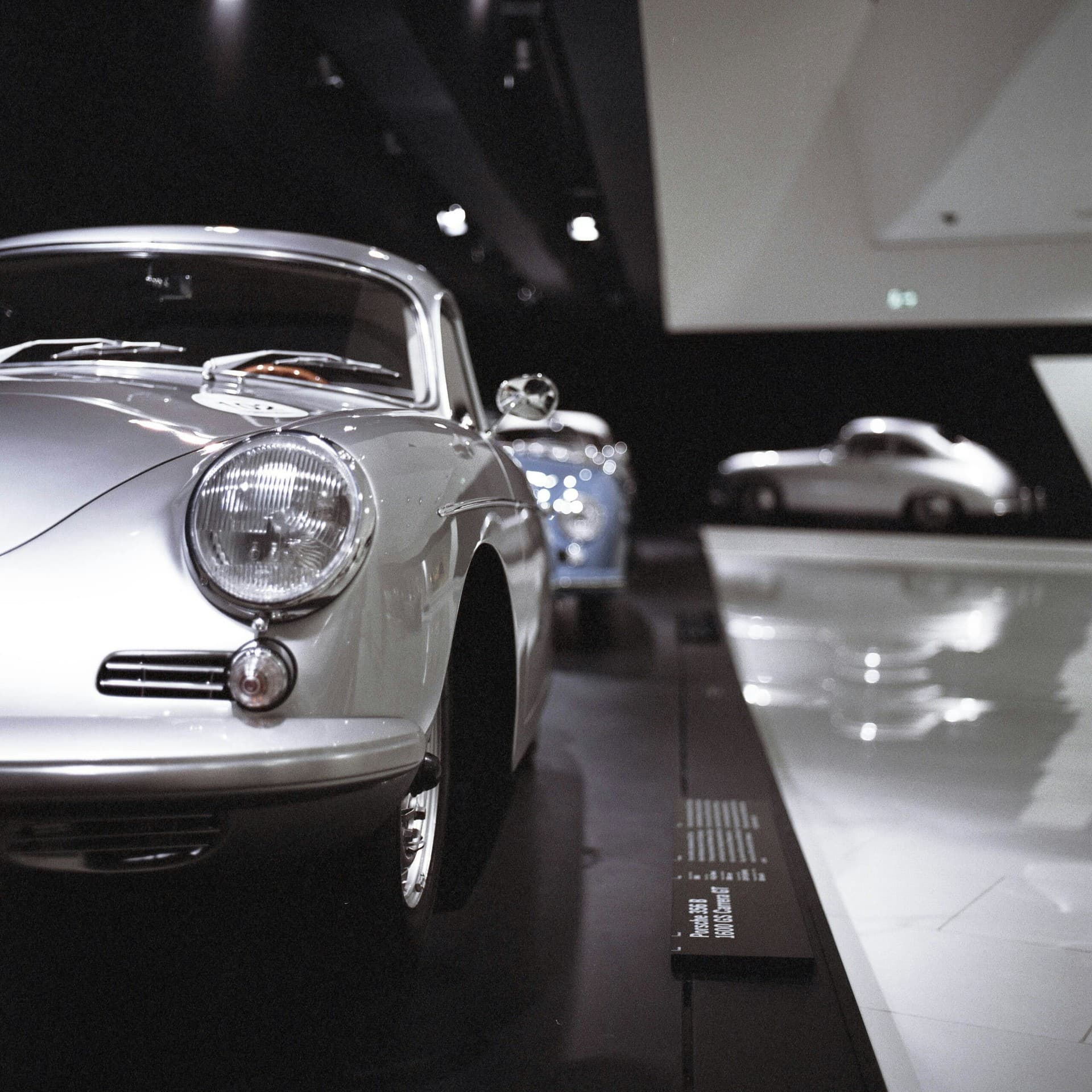 silver car