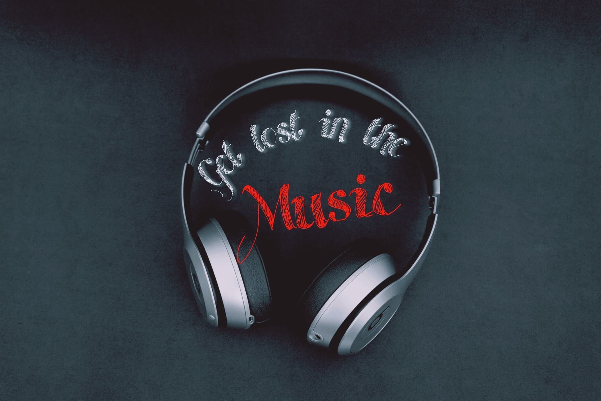 Get lost in the Music