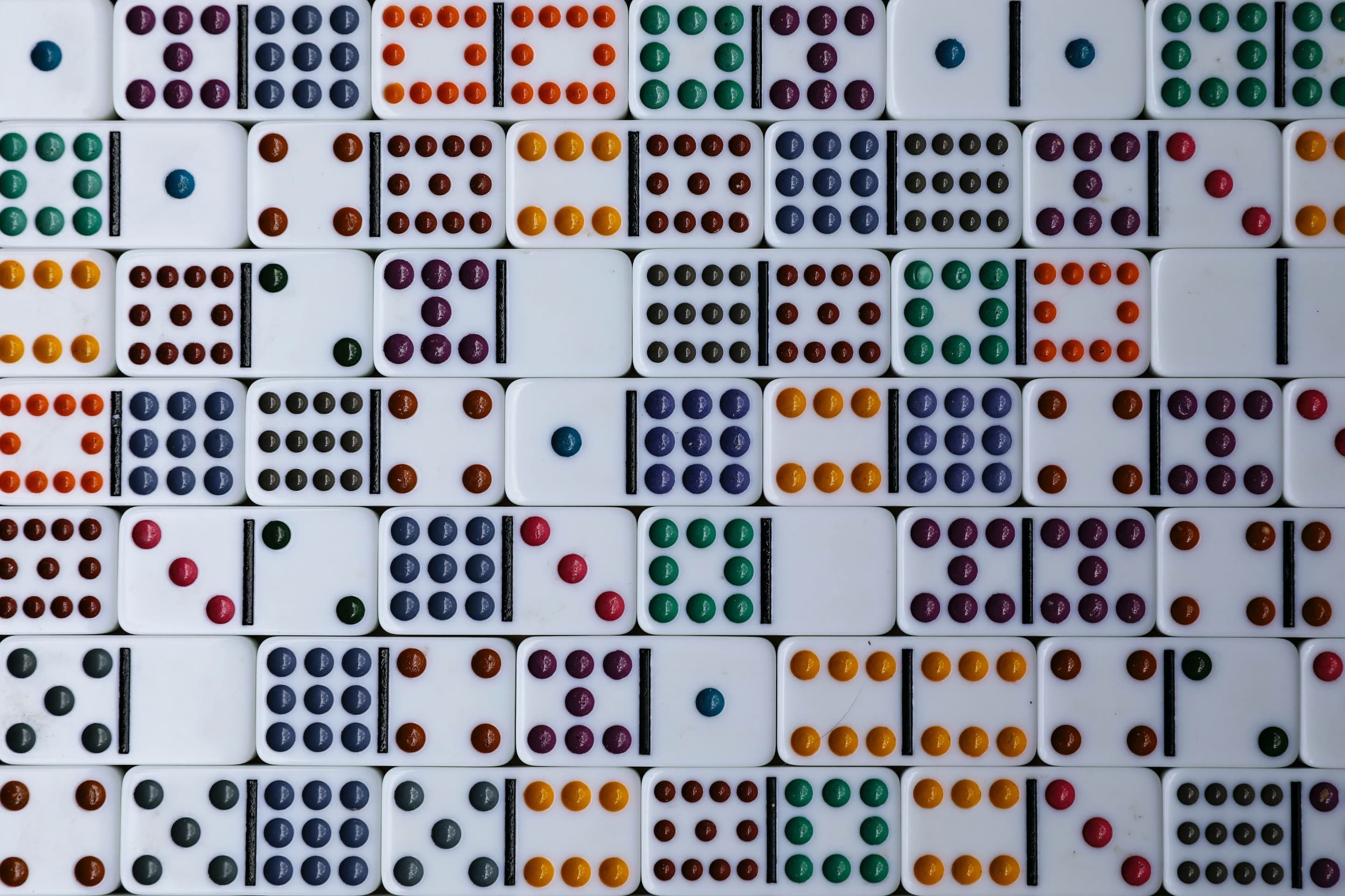 Dominoes Game