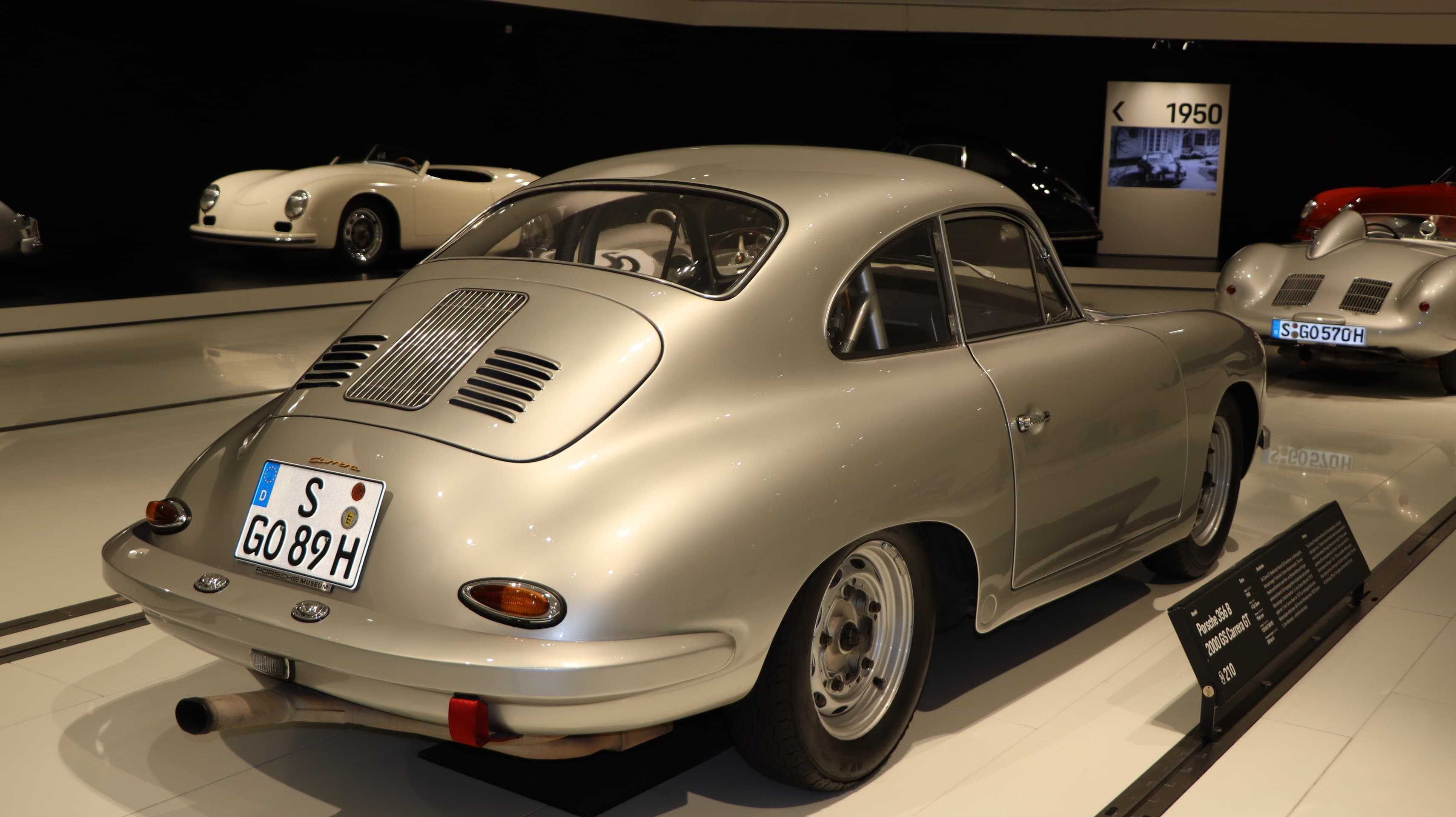 Ausflug zum Porsche Museum in Stuttgart-Zuffenhausen
