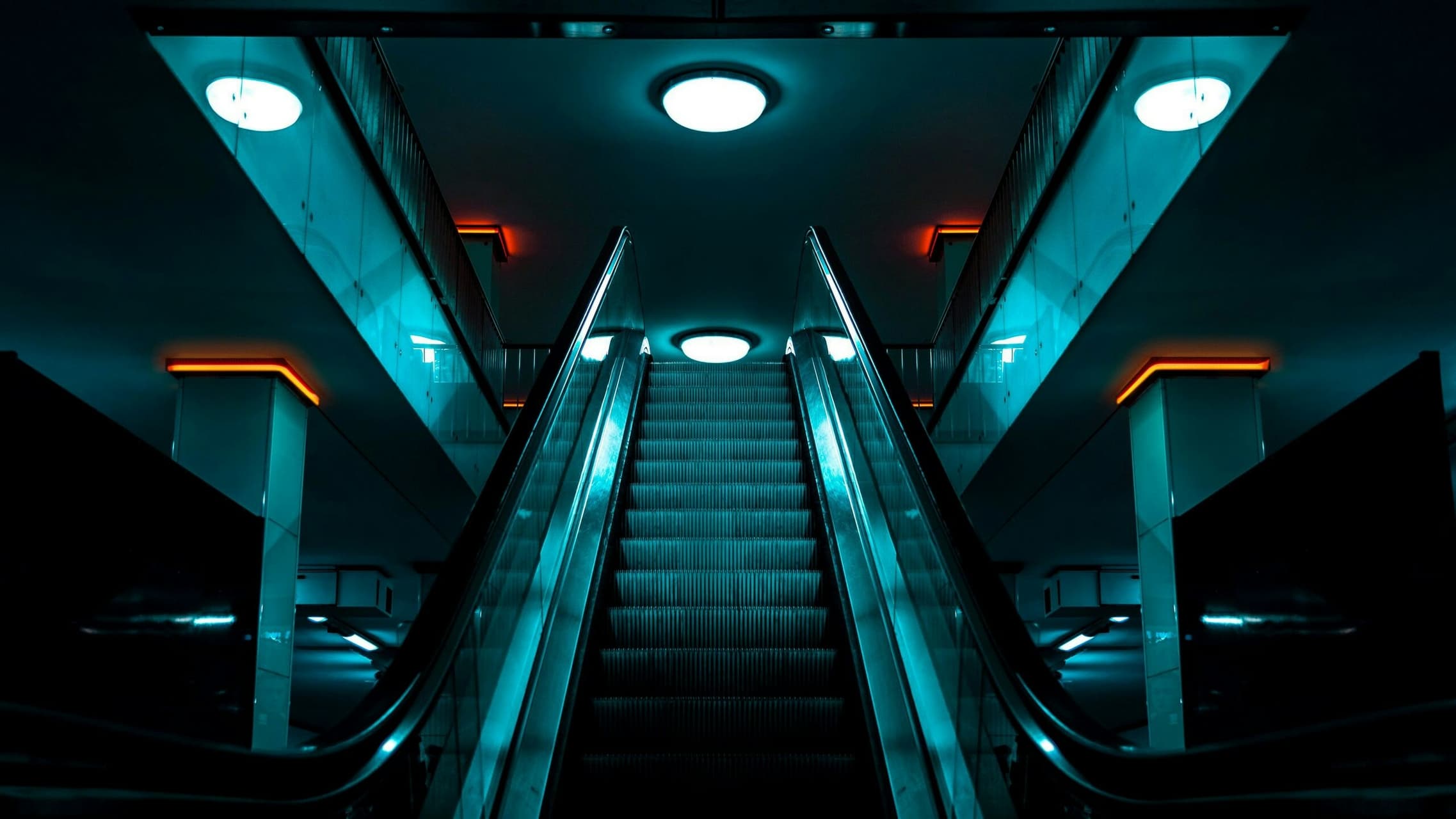 escalator-stairs-lighting-construction-room