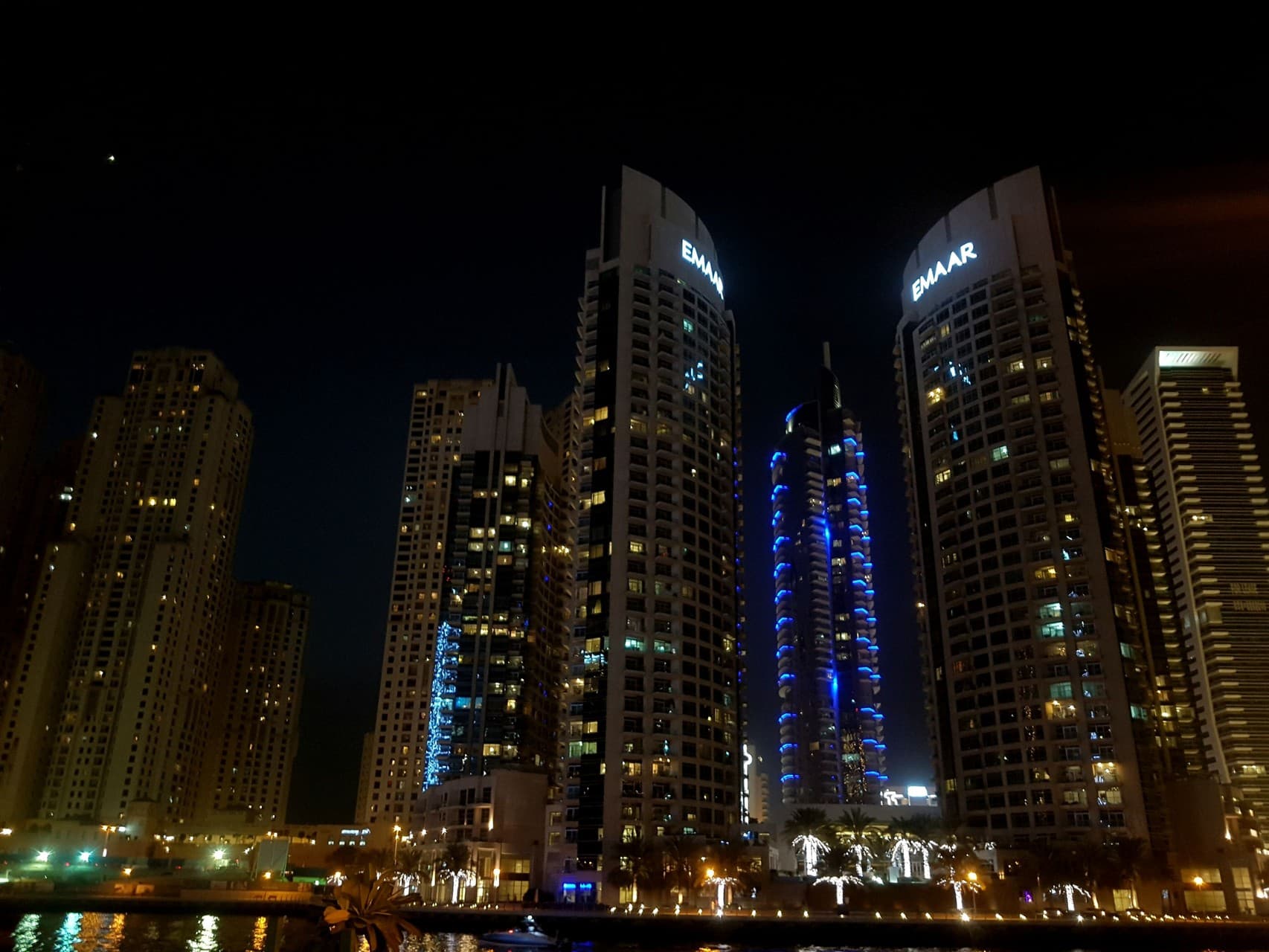 Dubai marina